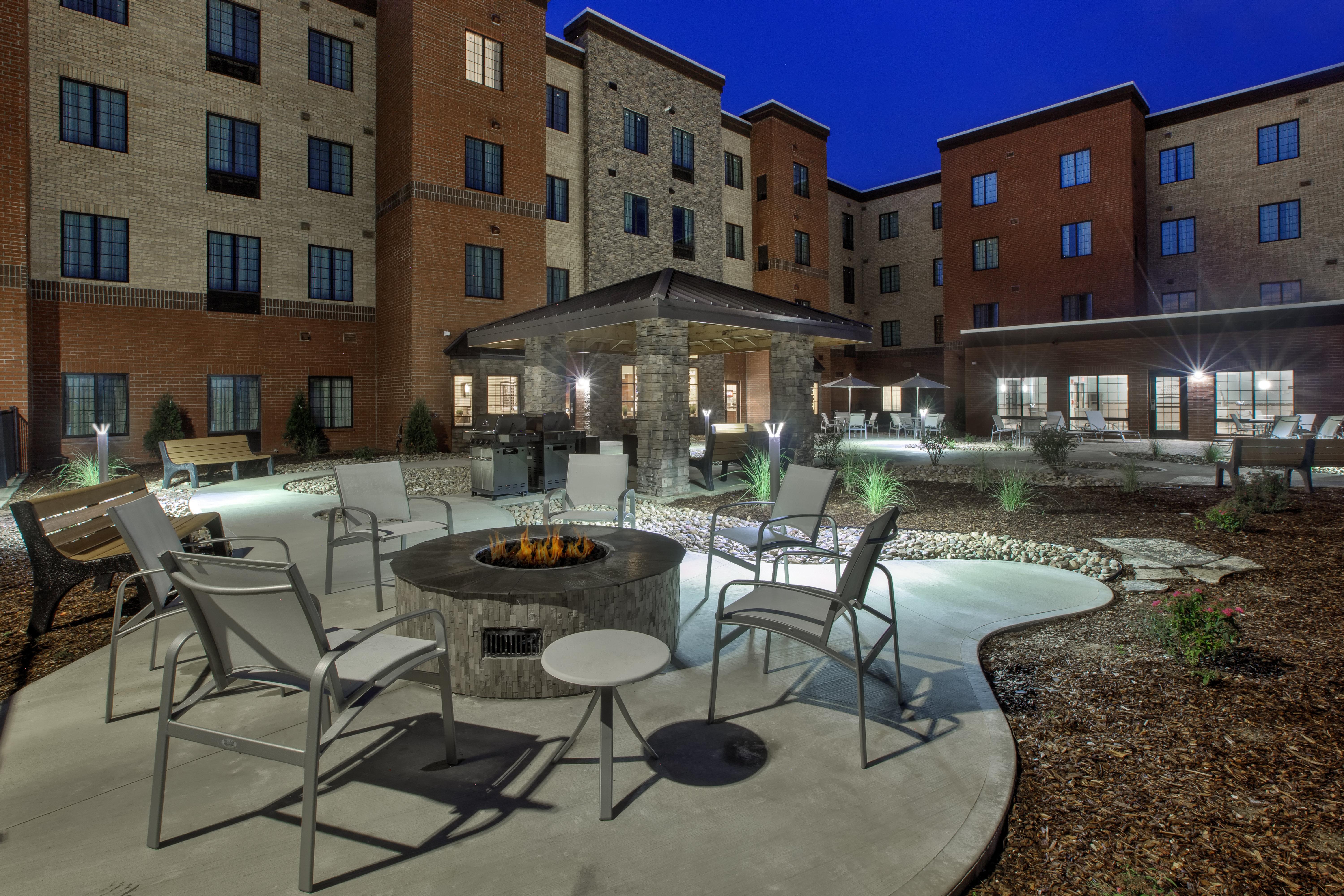 Staybridge Suites - Benton Harbor-St. Joseph By Ihg Exteriör bild